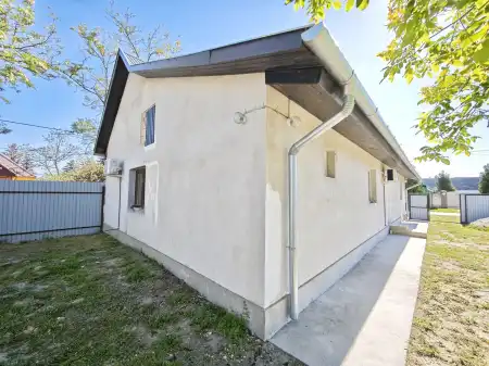 Eladó családi ház, Kübekháza 4 szoba 98 m² 44.99 M Ft