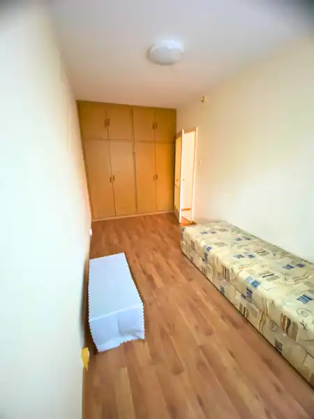 Eladó panellakás, Szeged 2 szoba 47 m² 40.9 M Ft