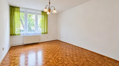 Kiadó téglalakás, Szeged 1 szoba 37 m² 140 E Ft/hó