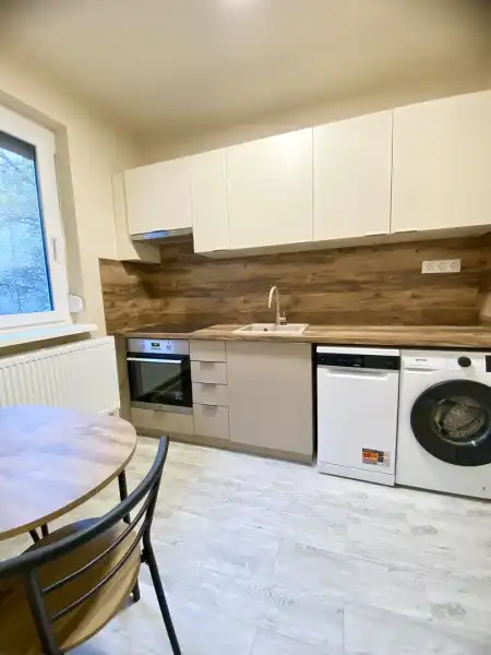Kiadó téglalakás, Szeged 2 szoba 50 m² 250 E Ft/hó